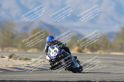 media/Dec-07-2025-CVMA (Sun) [[3e7d2de5dc]]/Race 12- Formula 40 MW and LW/